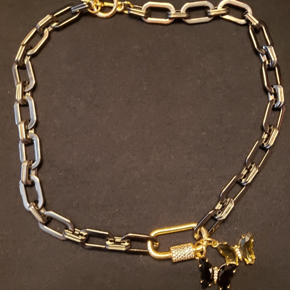 Melania Clara gunmetal necklace